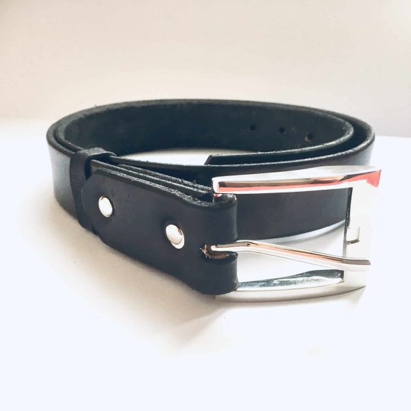 ceinture noire cuir teintée main Léo